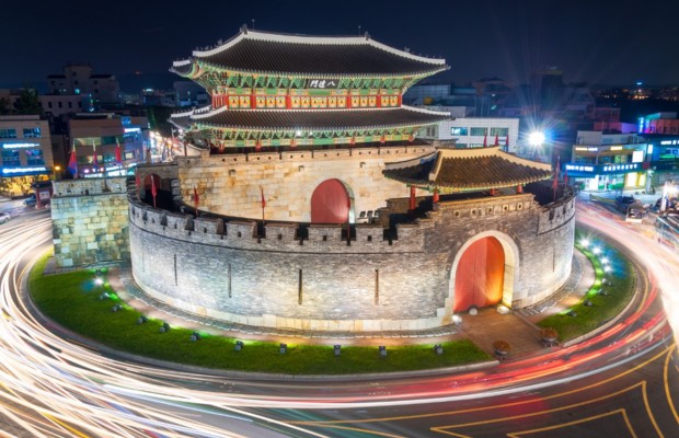 Ph&aacute;o đ&agrave;i Hwaseong (Di sản UNESCO)