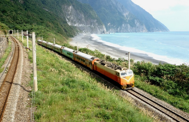Tuyến đường từ Đ&agrave;i Bắc đến Nghi Lan thuận tiện cho du kh&aacute;ch. 