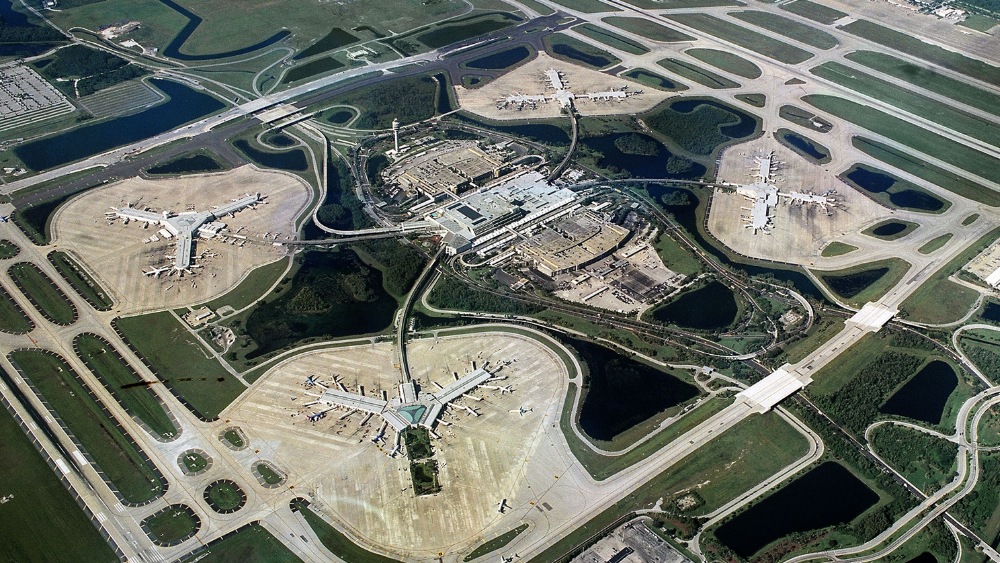 s&acirc;n bay quốc tế Orlando