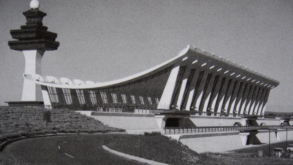 Nh&agrave; ga ch&iacute;nh s&acirc;n bay Washington Dulles