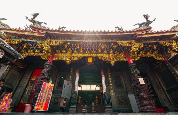 Đền Th&agrave;nh Ho&agrave;ng &ndash; điểm đến t&acirc;m linh nổi tiếng