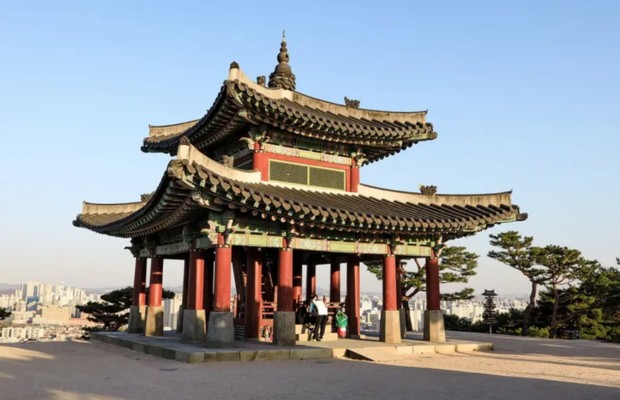 C&aacute;c trạm chỉ huy qu&acirc;n sự