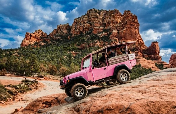 Phi&ecirc;u lưu tr&ecirc;n những dốc đỏ