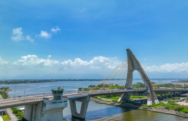 Vịnh Đại B&agrave;ng l&agrave; đầm ph&aacute; ven biển lớn nhất Đ&agrave;i Loan.