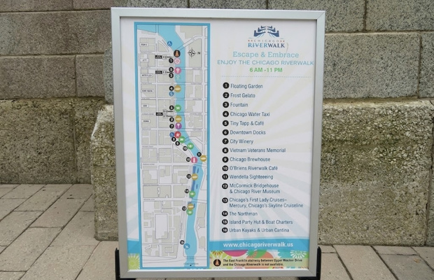 Bản đồ tham quan Chicago Riverwalk gi&uacute;p du kh&aacute;ch dễ d&agrave;ng kh&aacute;m ph&aacute; c&aacute;c điểm nổi bật