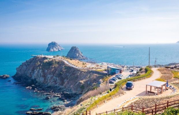 Cận cảnh đảo Usakdo v&agrave; đảo Surido thuộc quần đảo Oryukdo Busan