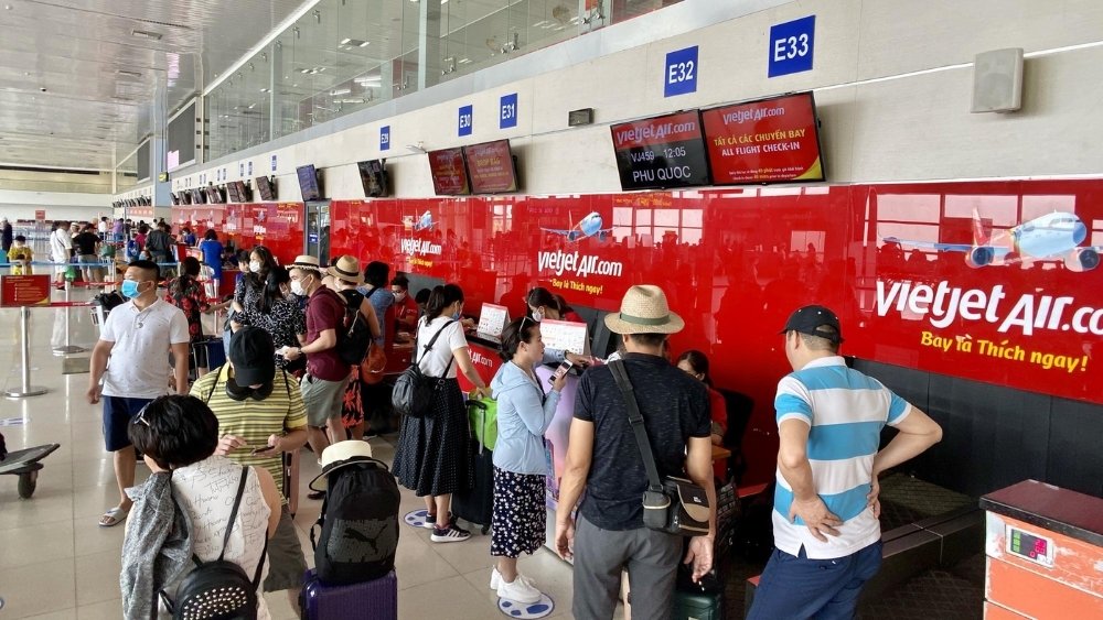 Quầy check-in VietJet Air tại s&acirc;n bay