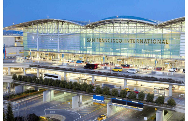 S&acirc;n bay Quốc tế San Francisco l&agrave; cửa ng&otilde; ch&iacute;nh đ&oacute;n h&agrave;ng triệu du kh&aacute;ch quốc tế mỗi năm