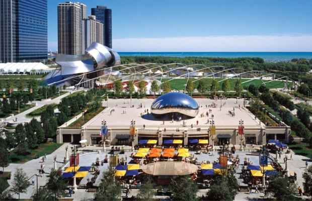 To&agrave;n cảnh Millennium Park nh&igrave;n từ tr&ecirc;n cao&nbsp;