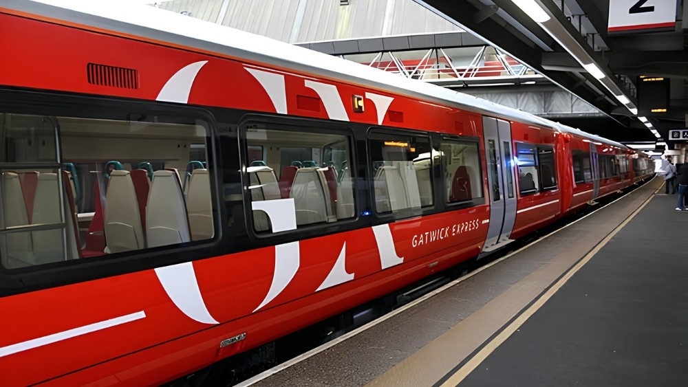 Trải nghiệm di chuyển tiện lợi c&ugrave;ng t&agrave;u Gatwick Express