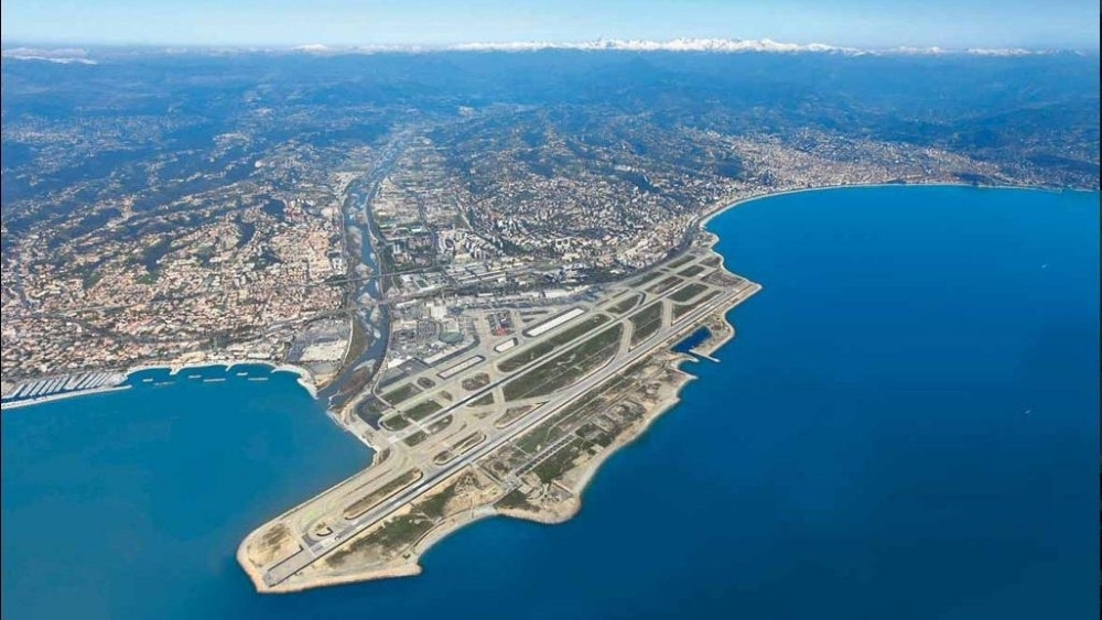s&acirc;n bay Nice C&ocirc;te d'Azur