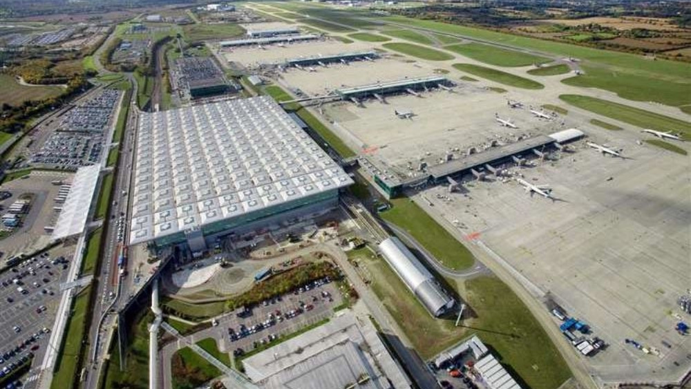 To&agrave;n cảnh s&acirc;n bay London Stansted 