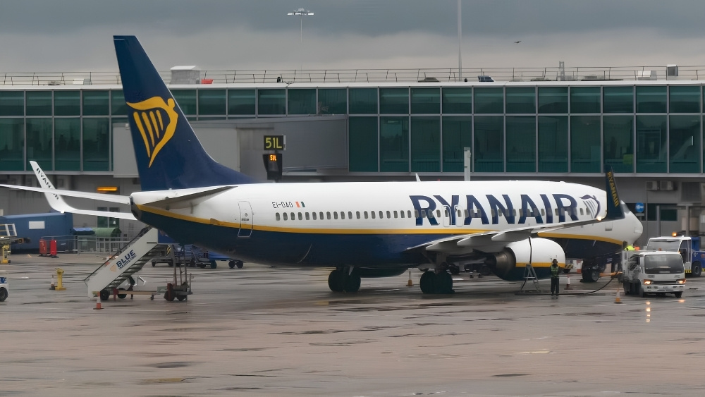Ryanair biến Stansted th&agrave;nh căn cứ khai th&aacute;c đường bay gi&aacute; rẻ lớn nhất to&agrave;n cầu của h&atilde;ng&nbsp;