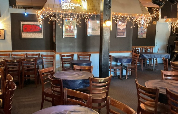 Kh&aacute;m ph&aacute; khu phố The Gulch v&agrave; qu&aacute;n c&agrave; ph&ecirc; Bluebird Cafe nổi tiếng