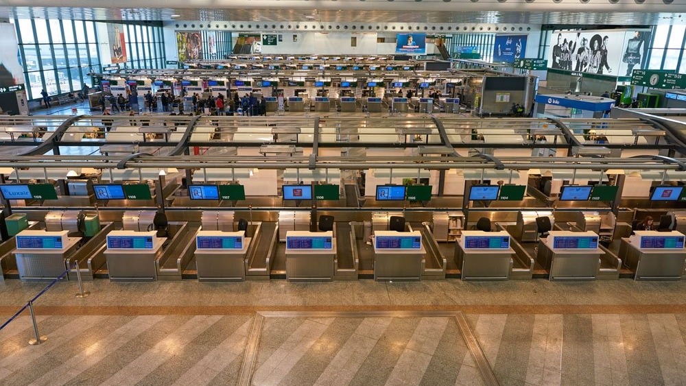 S&acirc;n ga Terminal 1 s&acirc;n bay Malpensa (MXP) nơi hạ c&aacute;nh chuyến bay từ h&agrave; nội đến milan