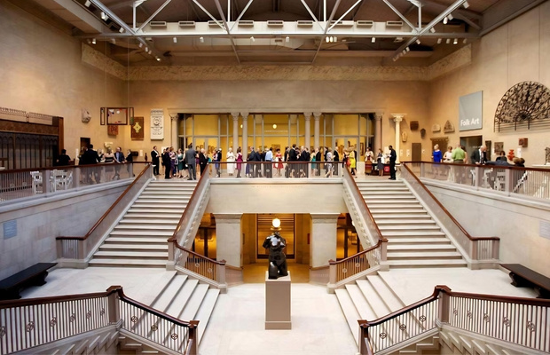 Sự kết hợp giữa vẻ đẹp cổ điển Beaux-Arts v&agrave; n&eacute;t tối giản của kiến tr&uacute;c đương đại