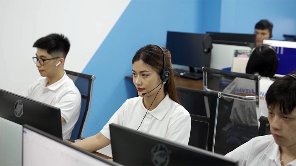 C&aacute;c đại l&yacute; hỗ trợ kiểm tra điều kiện v&eacute; v&agrave; b&aacute;o gi&aacute; thay đổi lịch tr&igrave;nh