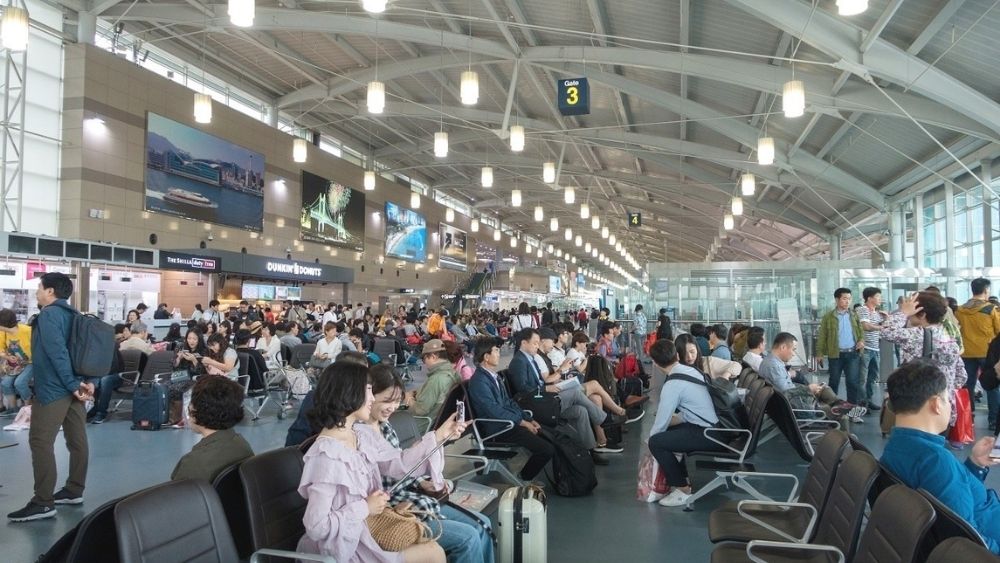 Việc thay đổi lịch bay phải được thực hiện trước giờ khởi h&agrave;nh