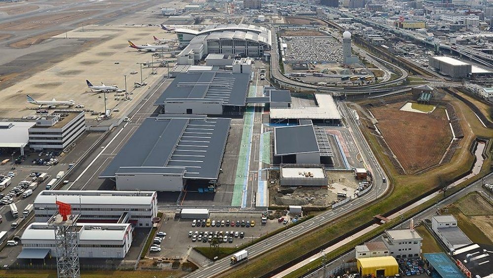 To&agrave;n cảnh cơ sở hạ tầng s&acirc;n bay Fukuoka