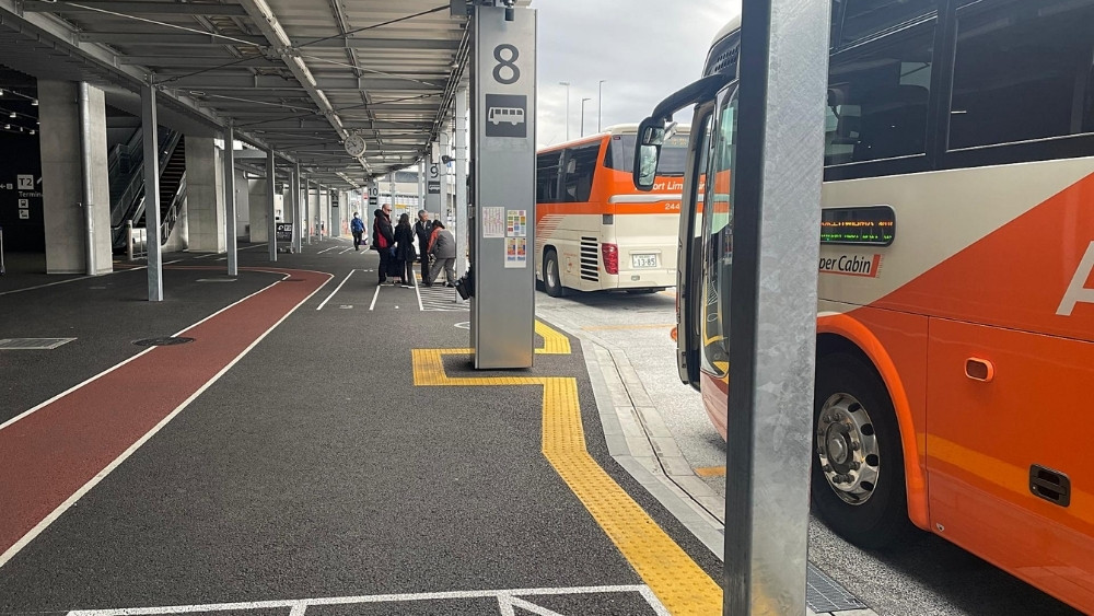 Dịch vụ xe bus s&acirc;n bay tiện lợi