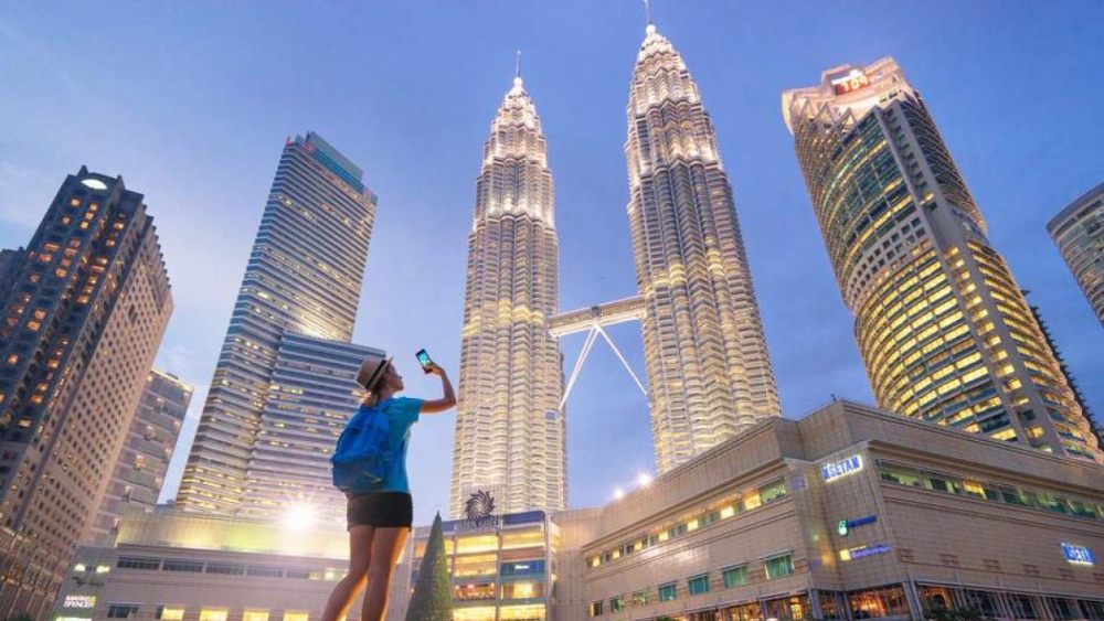 Vé máy bay Nha Trang đi Kuala Lumpur giá rẻ 